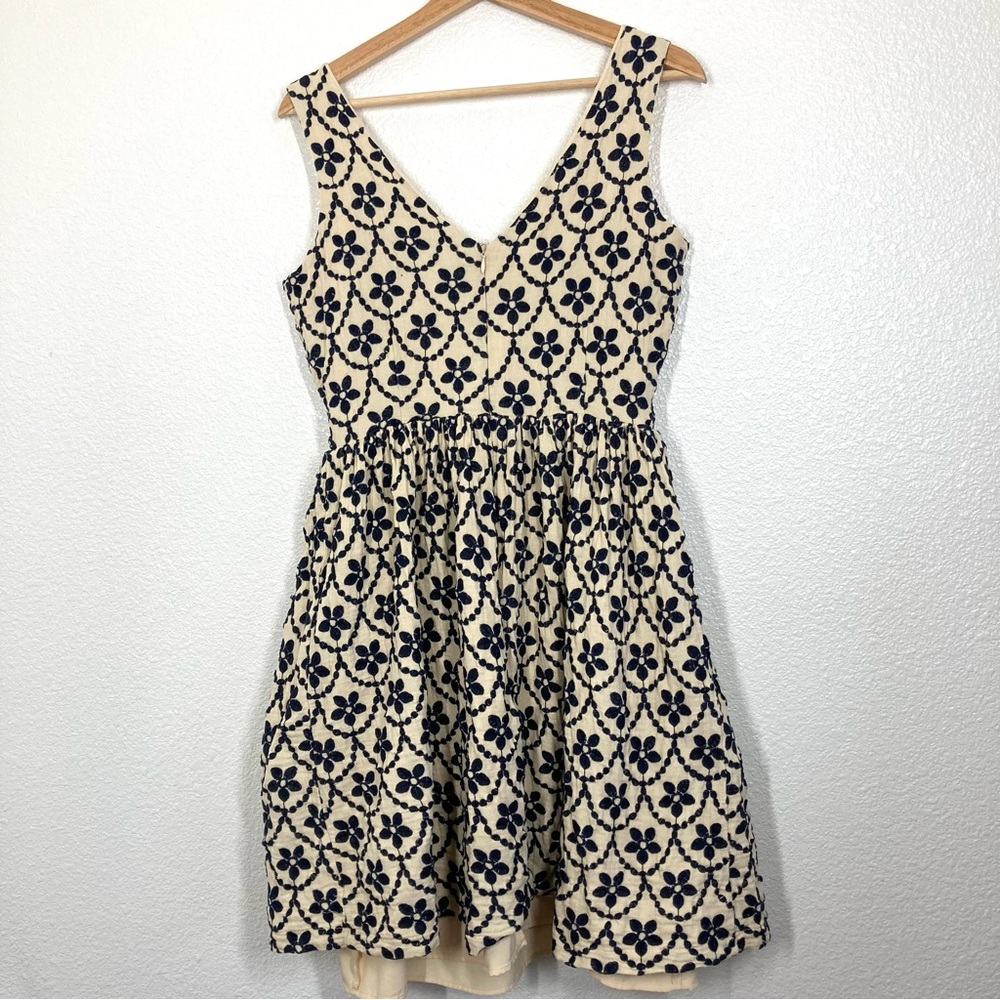 Sunday in Brooklyn Embroidered Fit & Flare Sleeveless Dress M Anthropologie - Picture 9 of 15